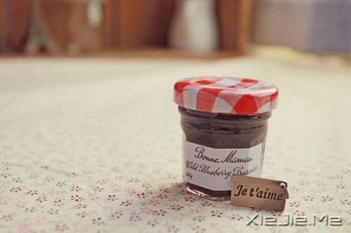 晚安心语:生活从未变得容易,只不过是我们变得更加坚强 (1)